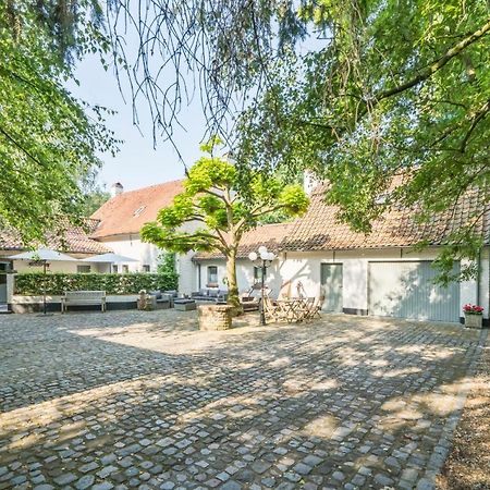 Fantastische Vakantiewoning Aan Het Bos Wingene Esterno foto