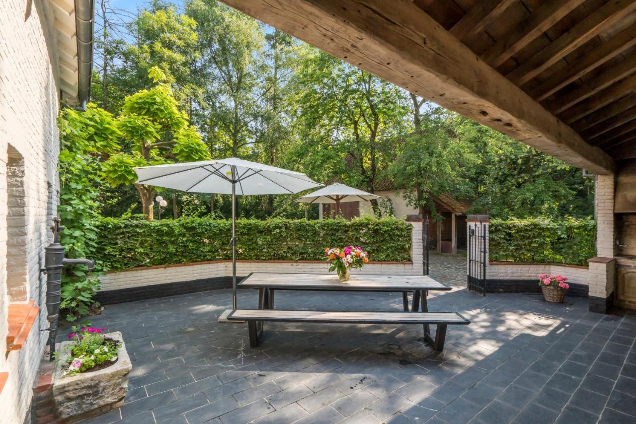 Fantastische Vakantiewoning Aan Het Bos Wingene Esterno foto